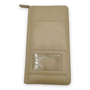 Levenger Tan Leather Passport Travel Zip Wallet